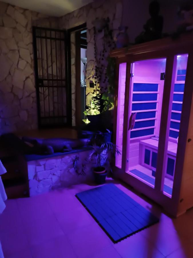 Casa Vacanze Noemi 리포스토 외부 사진