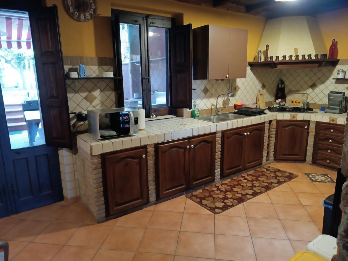 Casa Vacanze Noemi 리포스토 외부 사진
